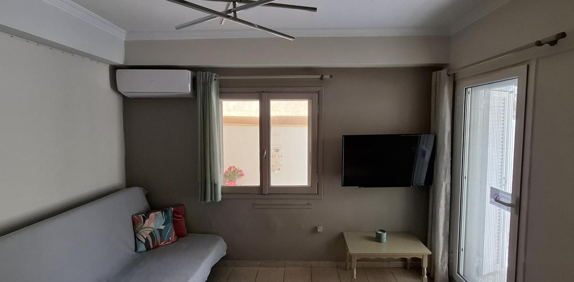 Honeybee4 - Cozy Studio Close To The Port, Airport & Athens Рафина Экстерьер фото